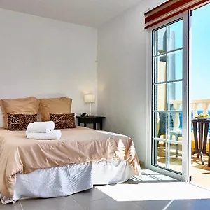 https://medano-beach-villas.tenerifehoteles.net